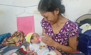 Quyết định giữ con 'không đắn đo' của người mẹ ung thư